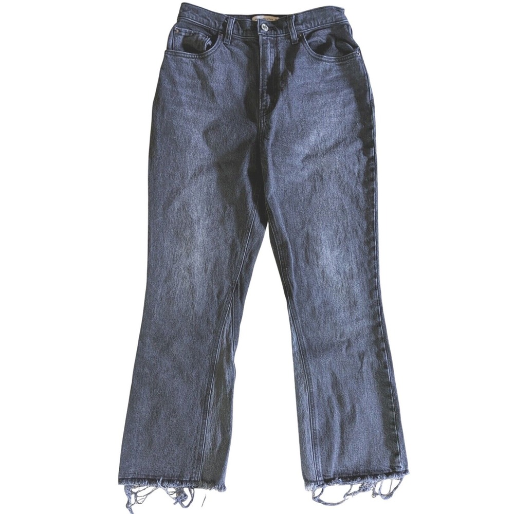 Abercrombie & Fitch Jeans Sz 28 / 6 R Black Kick Flare Ultra High Rise Raw Hem